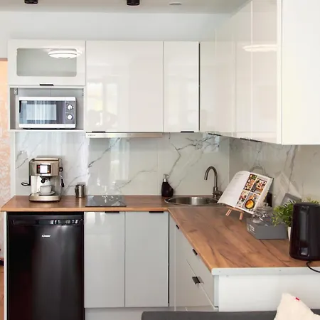 Tercet, Sonata Appartement *