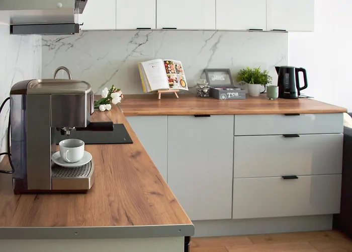 Daire Tercet, Sonata Ustka